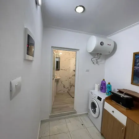 Isufi House Villa